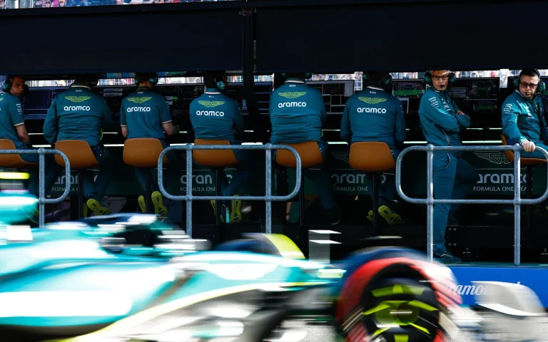 lettersforvivian.org