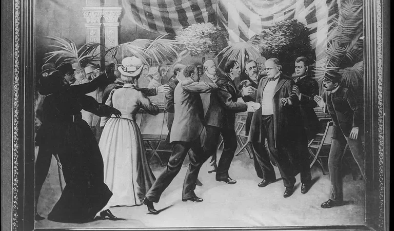 lettersforvivian.org