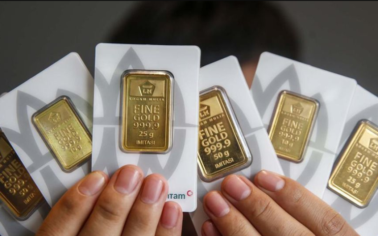 Harga Emas Anjlok Lagi: Penurunan Signifikan dan Faktor Pendukungnya